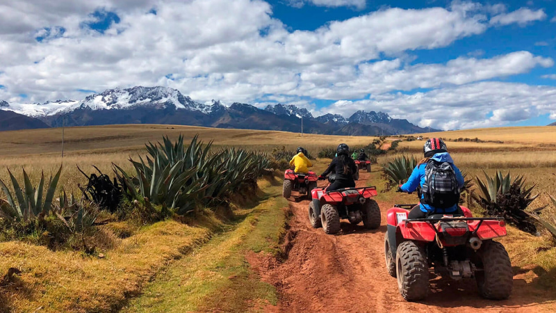 Aventura en Cuatrimoto Explora el Valle Sagrado como Nunca Antes